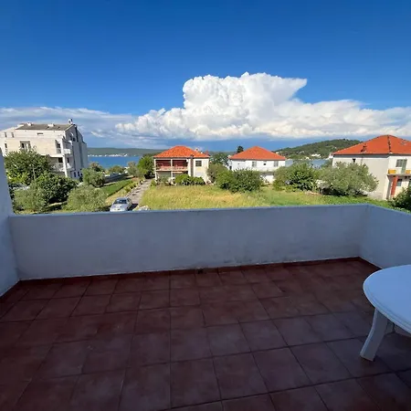 Chiara شقة Mrljane