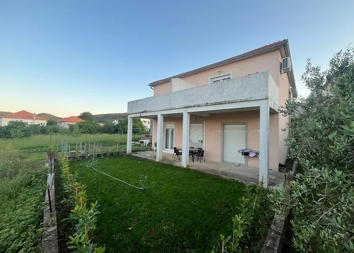 아파트 Chiara Mrljane